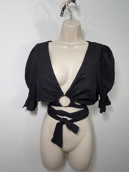 DO+BE Tops - DO+BE Black Ring-Front Wrap Crop Top with Puff Sleeves size large